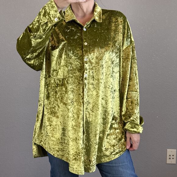 Dressed in Lala Womens Chartreuse Green Crushed Velvet Tunic Size L Long Sleeve - Picture 1 of 9